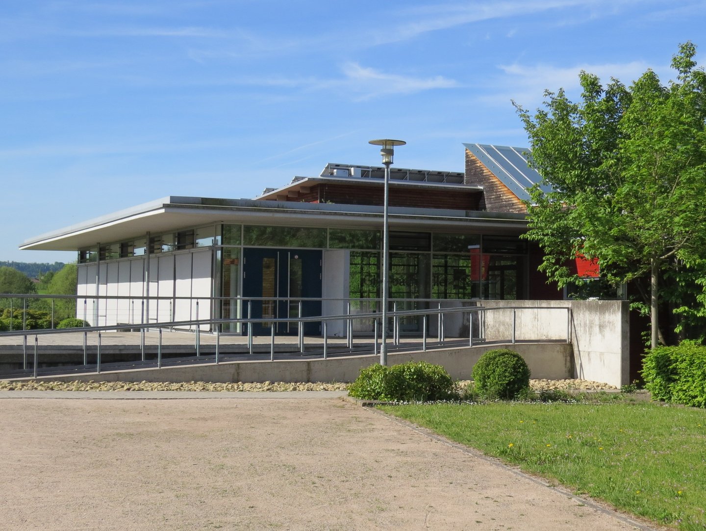 Gießbachhalle Nordseite Eingang Gießbachhalle Nordseite Eingang